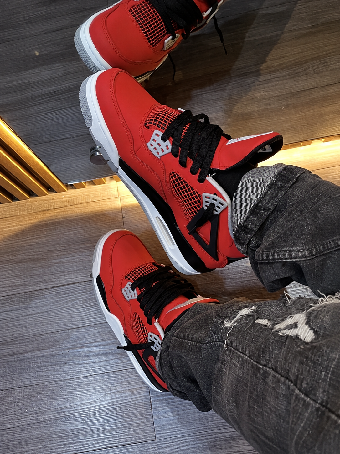 JORDAN 4 RETRO TORO BRAVO
